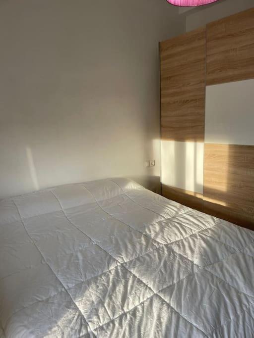 Apartamento San Juan ซาน ฮวน เด อัซนาลฟาเรเช ภายนอก รูปภาพ
